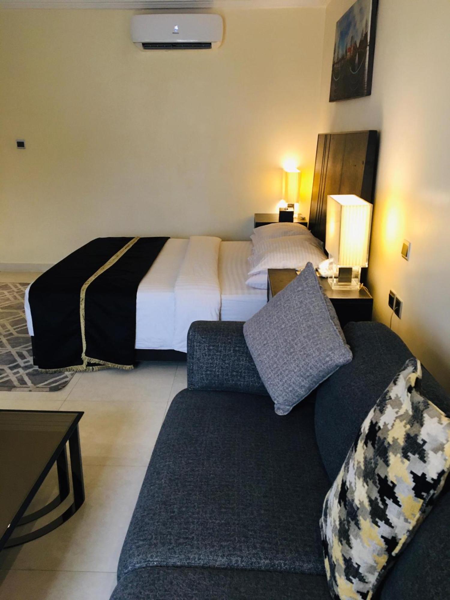 Summerset Continental Hotel Maitama By T E L E Hospitality Abuja Buitenkant foto