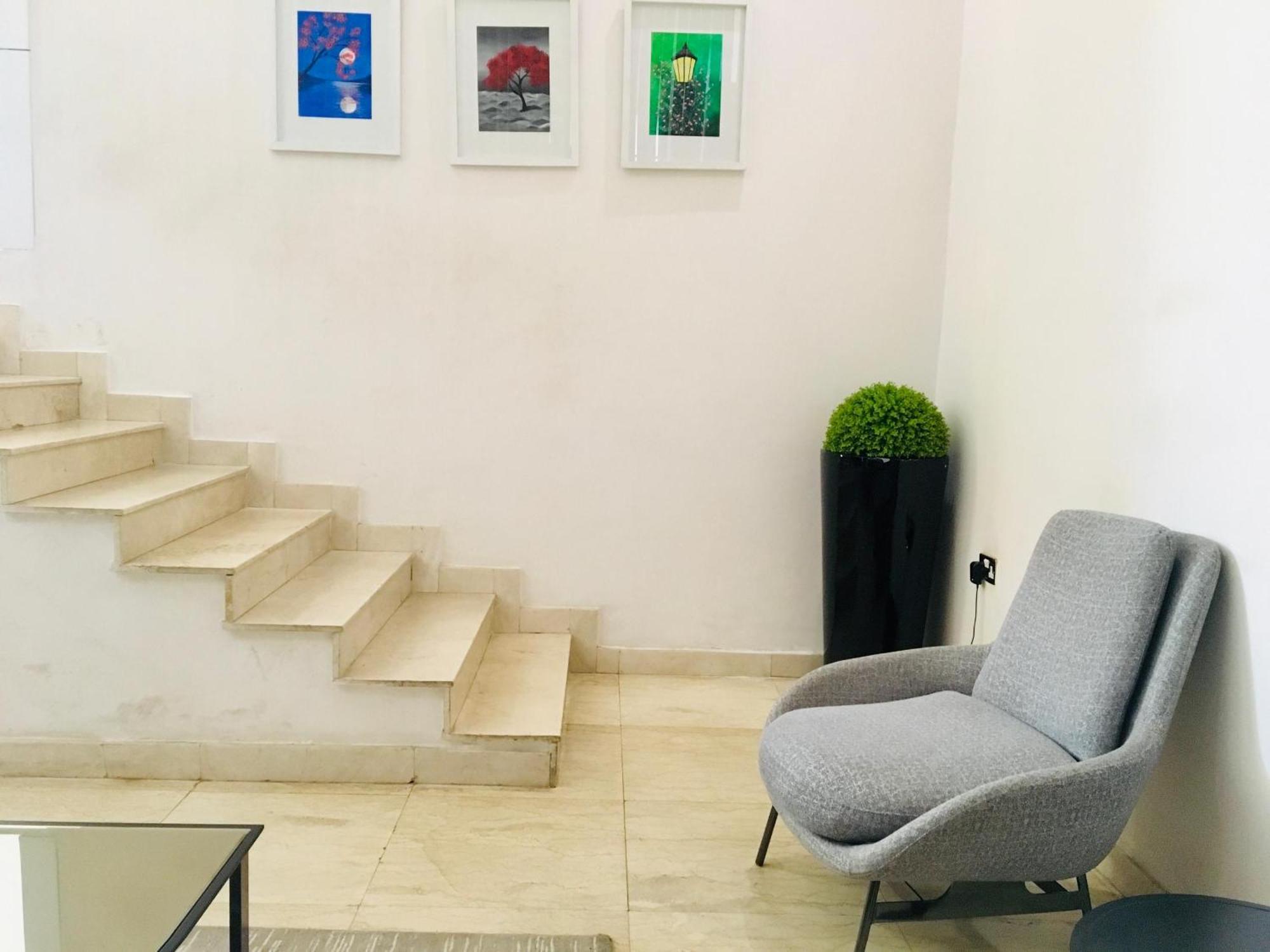 Summerset Continental Hotel Maitama By T E L E Hospitality Abuja Buitenkant foto
