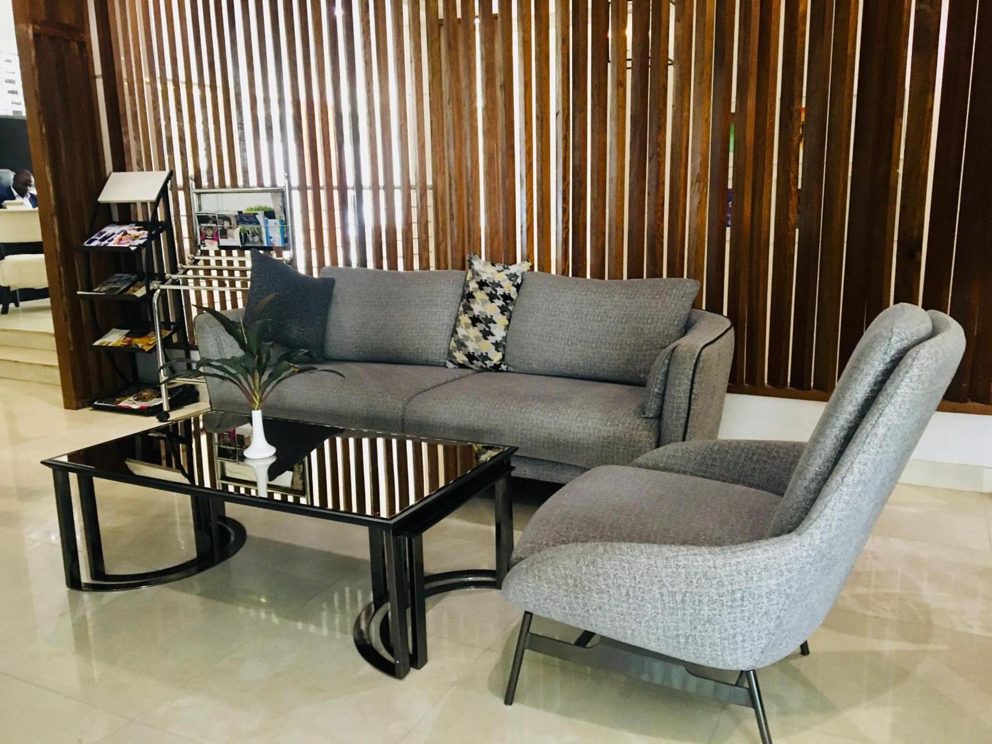 Summerset Continental Hotel Maitama By T E L E Hospitality Abuja Buitenkant foto
